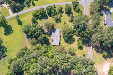 1810 Robin Dr, Lancaster, SC 29720 photo 6