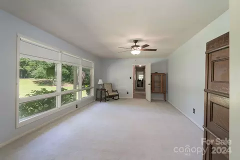 1810 Robin Dr, Lancaster, SC 29720 photo 13
