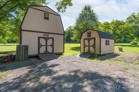 1810 Robin Dr, Lancaster, SC 29720 photo 29