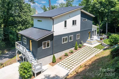22 Ardmion Park, Asheville, NC 28801