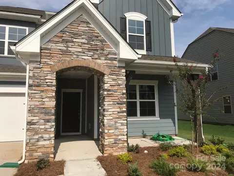 Exterior - 5518 Soft Shell 414 Dr #414, Lancaster, SC 29720 photo 2 of 4
