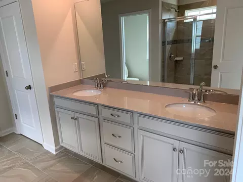 Bath - 5518 Soft Shell 414 Dr #414, Lancaster, SC 29720 photo 1 of 3