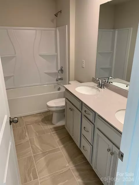 Bath - 5518 Soft Shell 414 Dr #414, Lancaster, SC 29720 photo 3 of 3