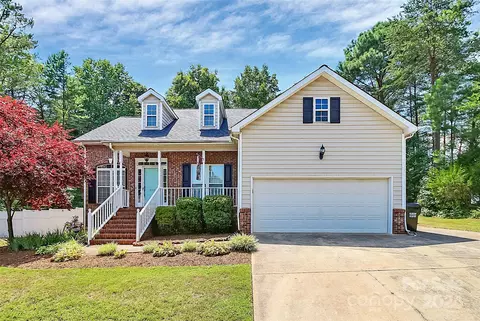 608 Stacy Ridge Rd, Gastonia, NC 28052