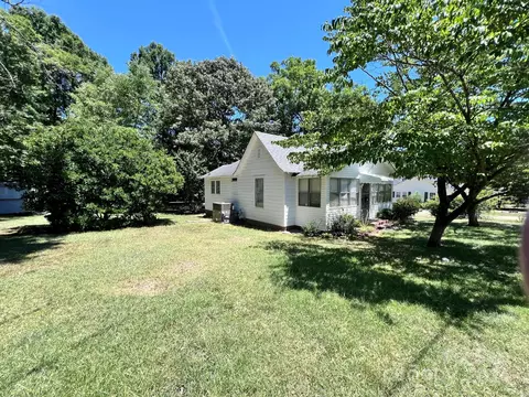 1023 10th St, Kannapolis, NC 28083