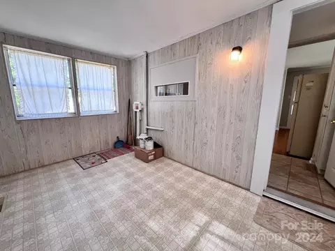1023 10th St, Kannapolis, NC 28083 photo 4