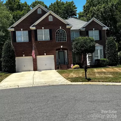 9308 Shrewsbury Dr, Waxhaw, NC 28173