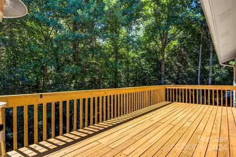 Exterior - 232 Cedar Forest Loop, Hickory, NC 28601 photo 4 of 6