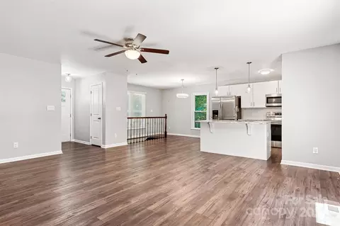 Living - 232 Cedar Forest Loop, Hickory, NC 28601 photo 3 of 6