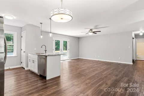 Living - 232 Cedar Forest Loop, Hickory, NC 28601 photo 6 of 6