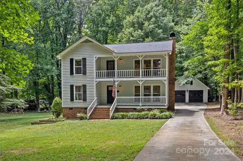 14265 Maple Hollow Ln, Mint Hill, NC 28227