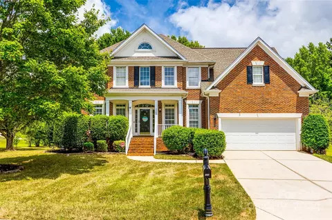 3303 Sherborne Dr, Fort Mill, SC 29715