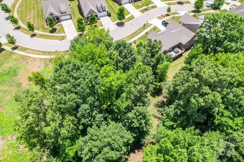 2917 Santiago Cir, Monroe, NC 28110 photo 5