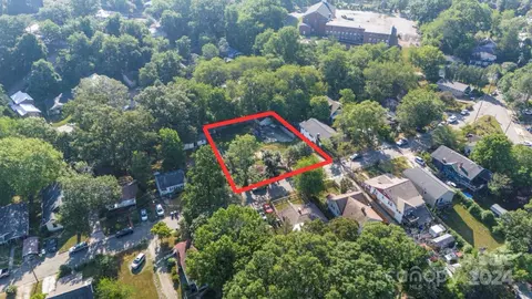 63 Vandalia 9 10 Ave #9 & 10, Asheville, NC 28806