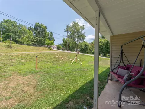 Exterior - 280 Mingus St, Canton, NC 28716 photo 6 of 7
