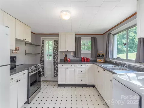 Kitchen - 280 Mingus St, Canton, NC 28716 photo 1 of 3