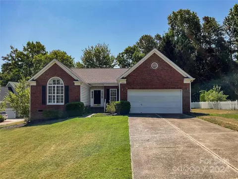 7708 Palmerfield Dr, Mint Hill, NC 28227