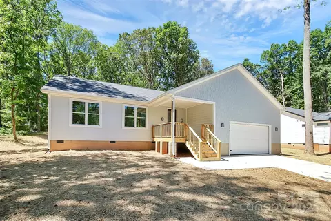 313 Education 27 Ln #27, York, SC 29745