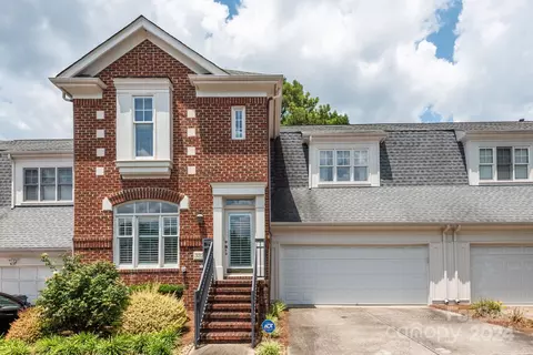 3322 Stettler View Rd, Charlotte, NC 28210