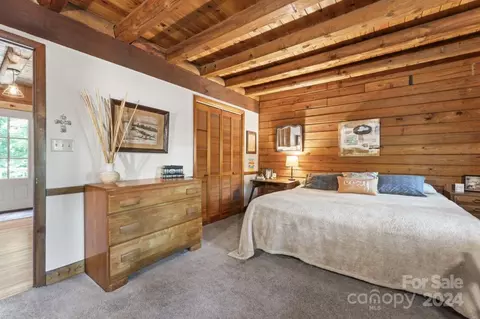Bedroom - 2440 Sloop Rd, Mount Ulla, NC 28125 photo 3 of 9