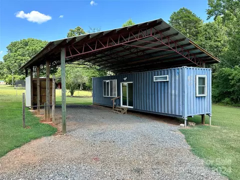 Exterior - 331 Cooper Rd, Vale, NC 28168 photo 8 of 11