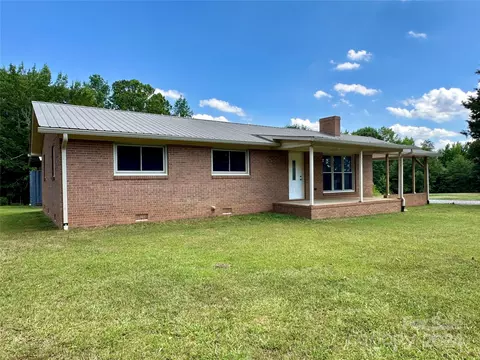 Exterior - 331 Cooper Rd, Vale, NC 28168 photo 3 of 11