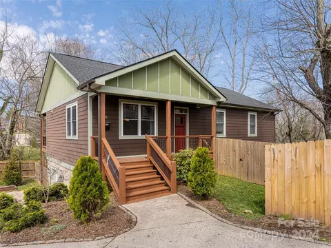 26 Mildred Ave, Asheville, NC 28806