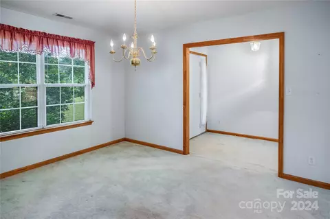179 Fowler Ln, Clyde, NC 28721 photo 6