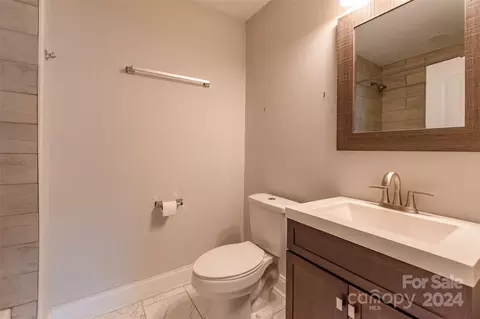 Bath - 610 E 12th St, Kannapolis, NC 28083 photo 2 of 3