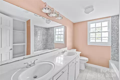 Bath - 1308 Concord Ave, Monroe, NC 28110 photo 2 of 2