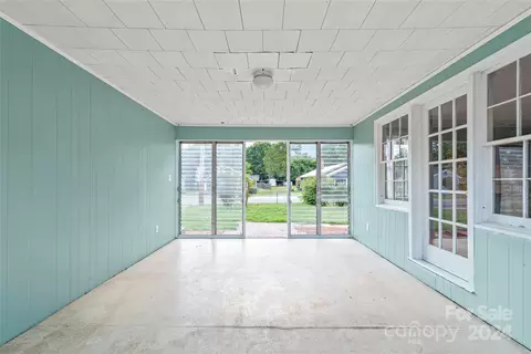 Exterior - 1308 Concord Ave, Monroe, NC 28110 photo 3 of 5