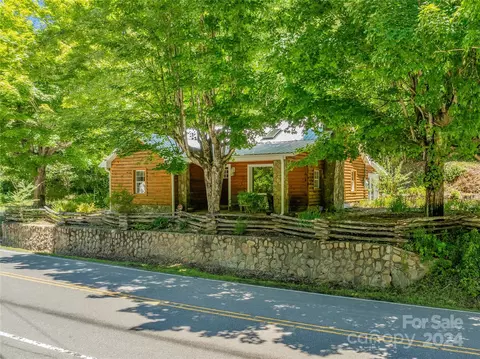 460 Nc 208 Hwy, Marshall, NC 28753