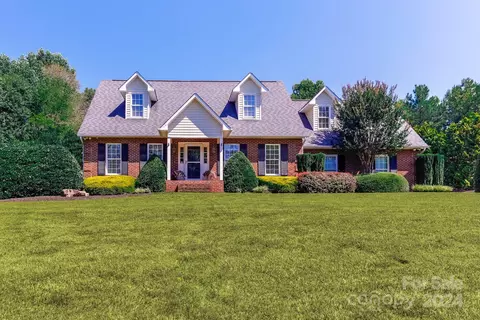 183 General Griffith Cir, Rutherfordton, NC 28139