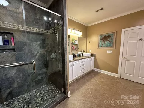 2016 Talbot Ln, Hickory, NC 28602 photo 10
