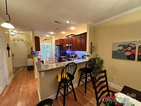 2016 Talbot Ln, Hickory, NC 28602 photo 3