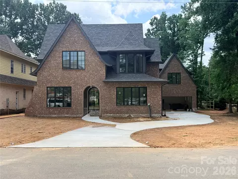 106 Hunter Ln, Charlotte, NC 28211