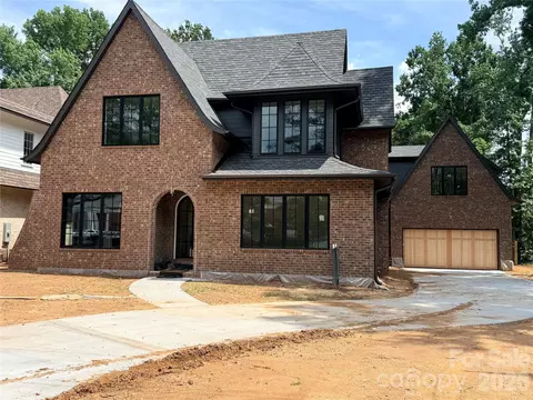 106 Hunter Ln, Charlotte, NC 28211