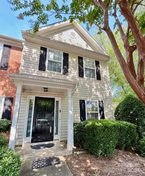 5219 Glenlea Walk Ln, Charlotte, NC 28216