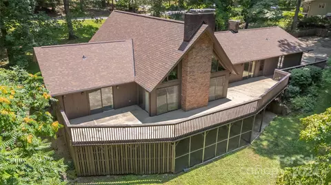 1536 Mountain Circle Dr, Cedar Rock, NC 28645