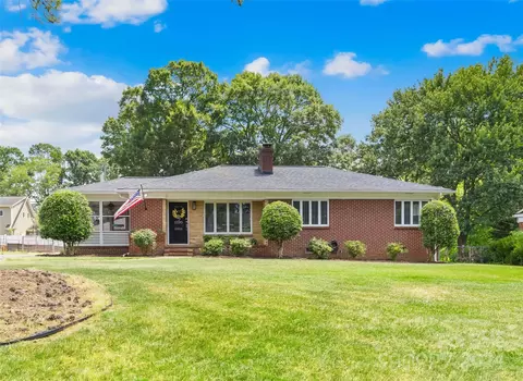 1320 Drexmore Ave, Charlotte, NC 28209