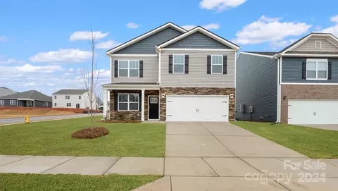 56 Madelyn Dr, Clyde, NC 28721 photo 2