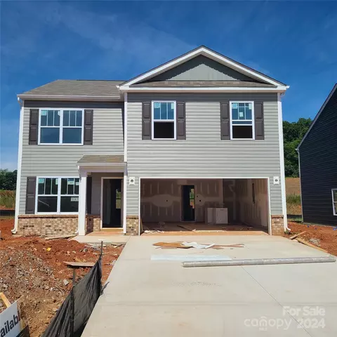 56 Madelyn Dr, Clyde, NC 28721