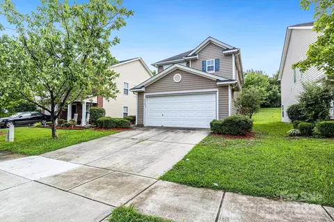 13520 Glasgow Green Ln, Charlotte, NC 28213