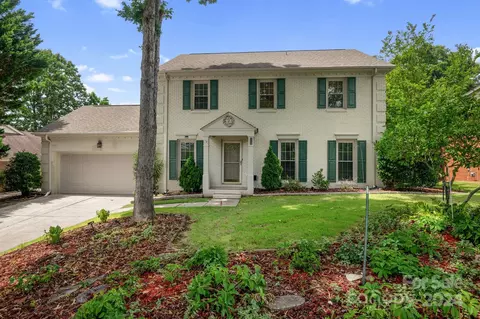 617 Fredricksburg Rd, Matthews, NC 28105