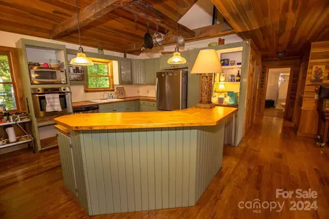 956 E View Rd, Sylva, NC 28779 photo 13