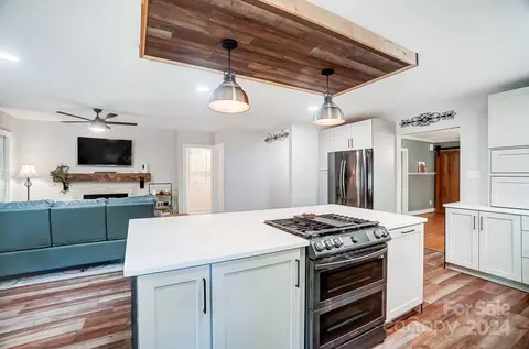 Kitchen - 1645 Riverside Rd, Lancaster, SC 29720 photo 5 of 5