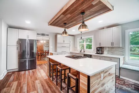 Kitchen - 1645 Riverside Rd, Lancaster, SC 29720 photo 2 of 5