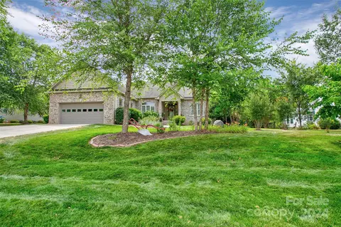 1125 Archer Farm Dr, Salisbury, NC 28144
