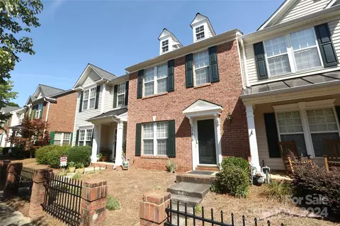 17628 Delmas Dr, Cornelius, NC 28031
