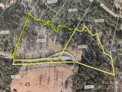 196 Moriah Dr, Rutherfordton, NC 28139